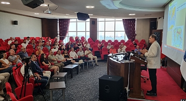 Deprem Semineri Düzenlendi