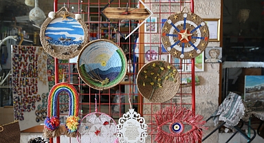 Depremde İş Yeri Yıkılan Çift, Yeniden Müşterileriyle Buluştu