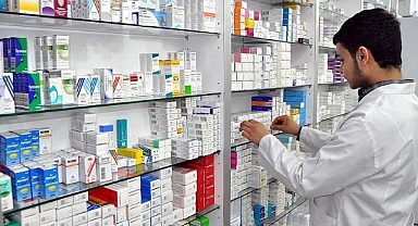 DEPREMZEDELERİN İLAÇ ÇİLESİ SÜRÜYOR