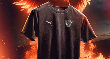 Galatasaray Karşısında Siyah Formayla Sahada Olacak