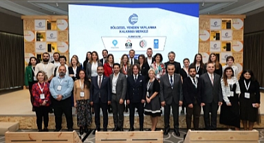 HATAYLI MERT FIRAT ŞEHRİNİN YANINDA