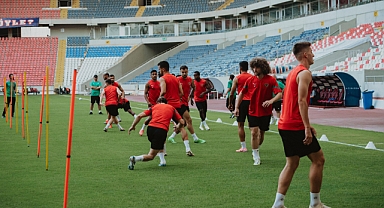 HATAYSPOR GALATASARAY MAÇI HAZIRLIKLARINI SÜRDÜRDÜ