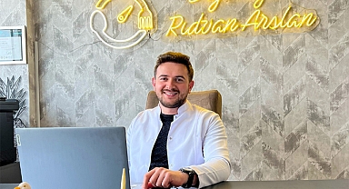 Hatmi Çiçeği Nedir? Faydaları Nelerdir?