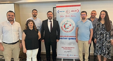 HEKİMLER BİRLİĞİ KONGRESİNİ YAPTI GÖKHAN DOĞRAMACI GÜVEN TAZELEDİ