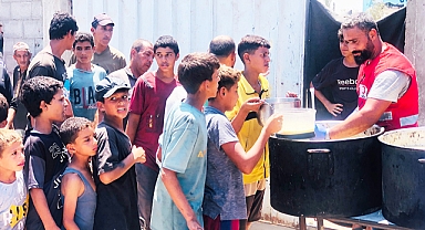 KADEM’DEN KIZILAY’IN GAZZE’DEKİ AŞEVİNE DESTEK
