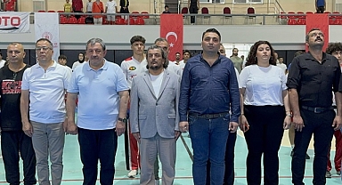 Kick boksta siyah kuşak
