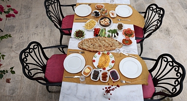 Musa Ağacı’nın Gölgesinde Eşsiz Tatlar