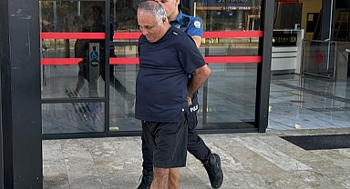 Öğrencilerinin müstehcen görüntülerini çektiği iddia edilen satranç eğitmeni tutuklandı
