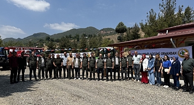 Orman köylülerine traktör ve ekipman desteği verildi