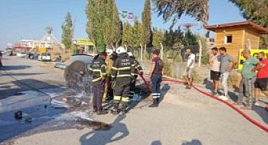 Park halindeki otomobil yandı, iki araçta hasar oluştu