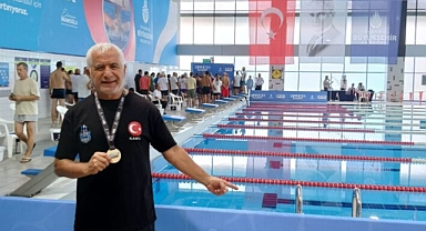 Pazar Günü Asya'dan Avrupa'ya Yüzecek