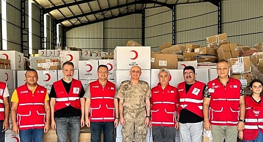 Tuğgeneral Ersever’den Kızılay’a Ziyaret