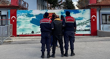 Uyuşturucu operasyonunda 2 zanlı tutuklandı