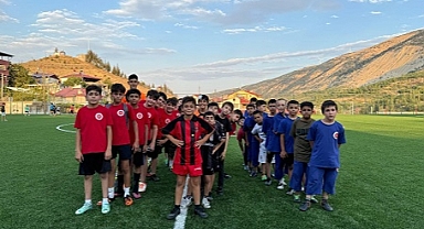 Yaz Kur'an kursları futbol turnuvası düzenlendi