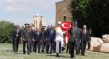 Yüksek Askeri Şura Üyeleri’nden Anıtkabir Ziyareti