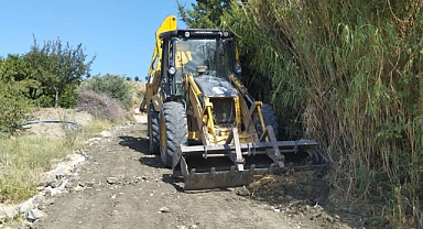 Halkımızın Refahı İçin Çalışmalarımızı Sürdürüyoruz
