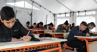 HATAY’DAKİ DEPREMZEDE ÖĞRENCİLERE MALİ DESTEK