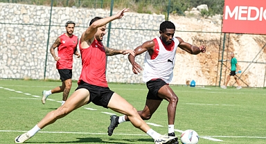 Hatayspor, Alanyaspor Maçı Hazırlıklarını Erdemli'de Sürdürüyor