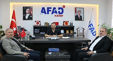 Memur-Sen'den Müdür Bayındır'a Nezaket Ziyareti