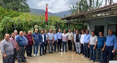 Özel, Tahtaköprü Mahallesi'nde Hemşerileriyle Buluştu