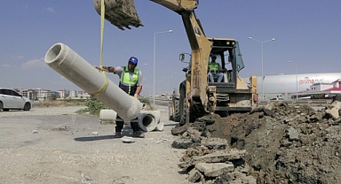 Saraycık’ta Yağmur Suyu Hattı İnşa Ediliyor