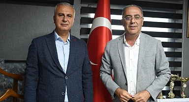 Türkmen’den Başkan Yapar’a Ziyaret