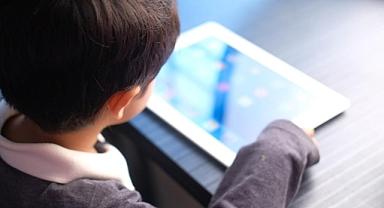 AİLELERE İNTERNET BAĞIMLILIĞI UYARISI