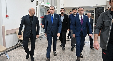 AK Parti Sözcüsü Çelik trafikte çıkan kavgada yaralanan kişinin ailesiyle görüştü