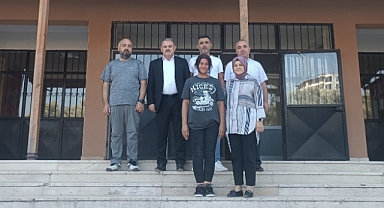 Bayrakdar, Okul ziyaretlerine Devam Ediyor