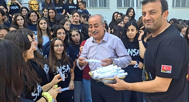 Çocuklarımızın Gelecekte İyi Bireyler Olmaları İçin Çalışıyoruz