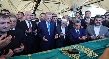 Cumhurbaşkanı Erdoğan, Recai Kutan'ın Cenaze Törenine Katıldı