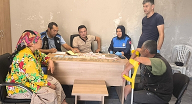 Hatay’da dilencilerin kurduğu tezgah zabıtadan kaçmadı