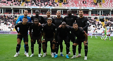 HATAYSPOR’UN YÜZÜ GÜLMÜYOR 3-2