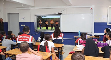 Jandarma'dan Dünya Hayvanları Koruma Günü Etkinliği