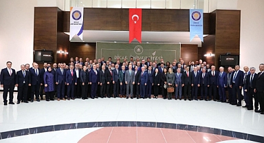 Rektör Eren, 2030’a Doğru Türk Yükseköğretim Vizyonuna Katıldı