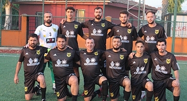 Sakarya Spor, Azganlık Spor’u 2-1 Yendi