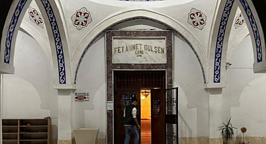 Bıçaklı saldırıya uğrayan imam yaşamını yitirdi