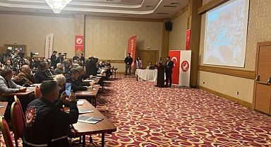 VALİ MASATLI BASINLA BULUŞUYOR