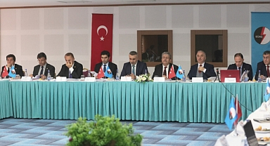 VEKİL KAŞIKÇI KOMİSYONDA KONUŞTU