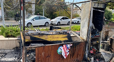 Yangında iş yeri kullanılamaz hale geldi