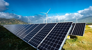 YENİLENEBİLİR ENERJİDE VİTES YÜKSELİYOR