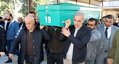 DEMİR AİLESİNİN BÜYÜĞÜ DUALARLA DEFNEDİLDİ