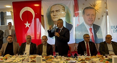 Hatay Büyükşehir Belediye Başkanı Öntürk, Samandağ'da vatandaşlarla buluştu
