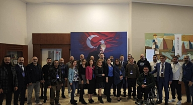 SENDİKACI EMEL ERKAN’A ANLAMLI ÖDÜL