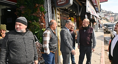 BAŞKAN GÜL ESNAFLARI DİNLEDİ