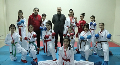 DEPREMZEDE SPORCUNUN TEK HEDEFİ MİLLİ TAKIM