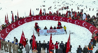 Sarıkamış şehitleri anısına yürüyüş düzenlendi