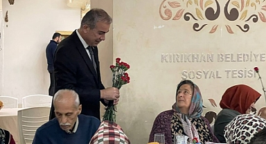 ÇELİK, HUZUREVİ SAKİNLERİYLE BULUŞTU