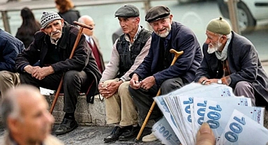 EMEKLİLİKTE YAŞ DEĞİŞİYOR MU?
