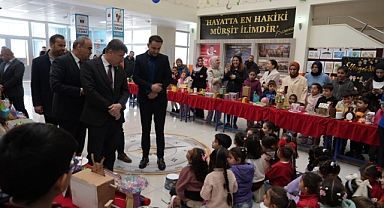 HATAY’DAKİ İLKOKULDA SIFIR ATIK SERGİSİ
